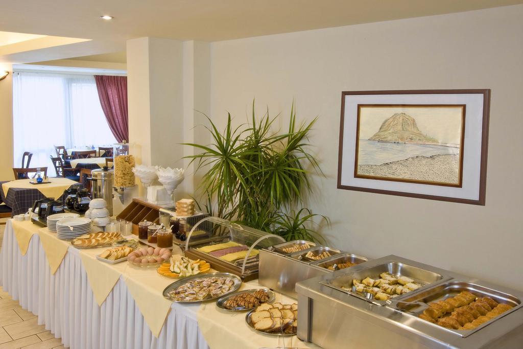 Panorama Hotel Monemvasia Restaurant photo
